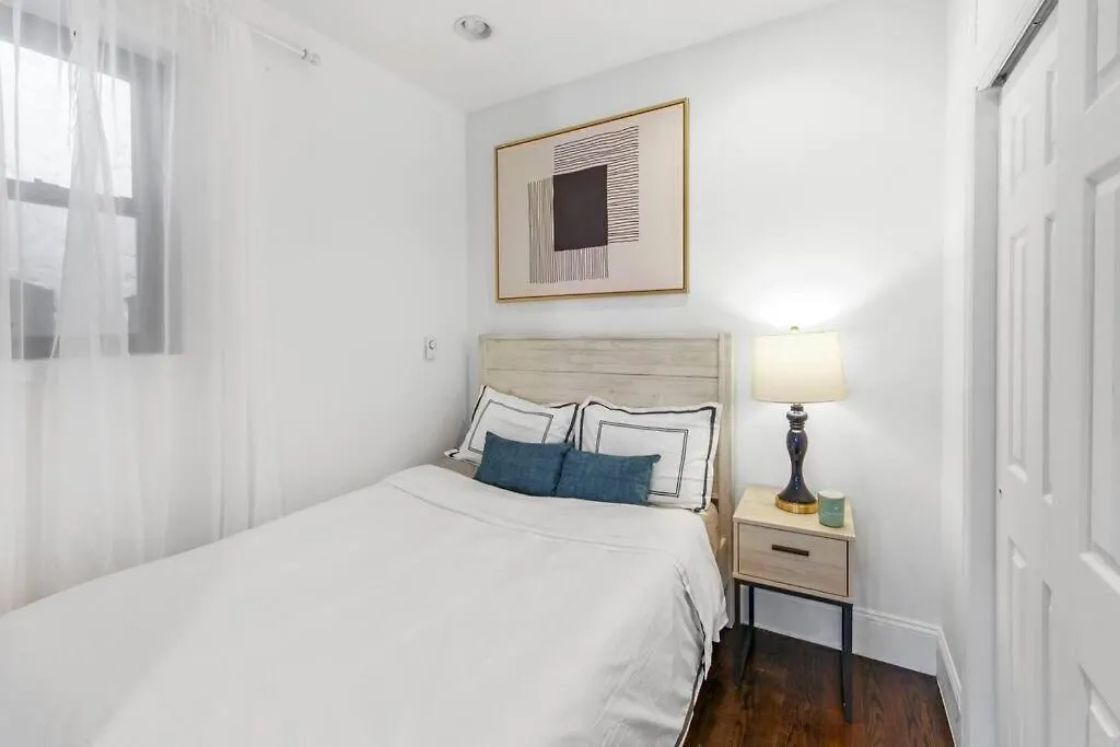 Apartment 69-5B I Stylish Lower East Side 1Br Apt New York