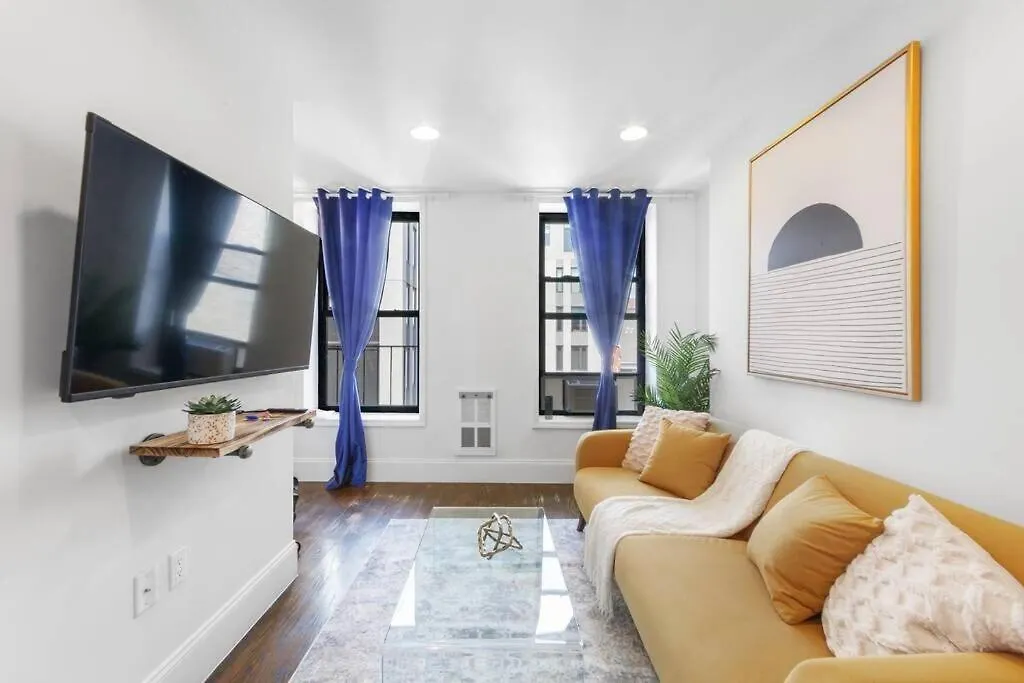 69-5B I Stylish Lower East Side 1Br Apt New York 0*,  United States
